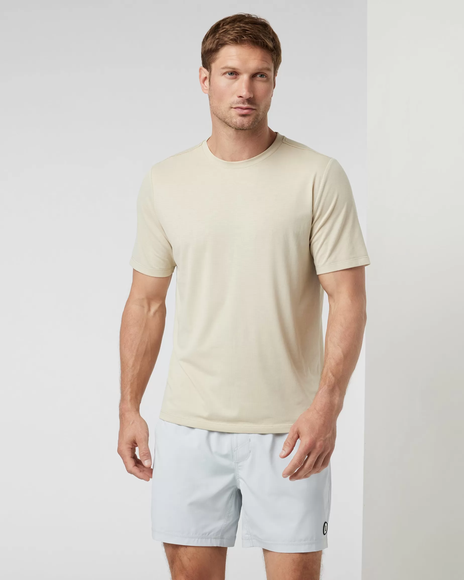 Vuori Current Tech Tee Cashew Clearance