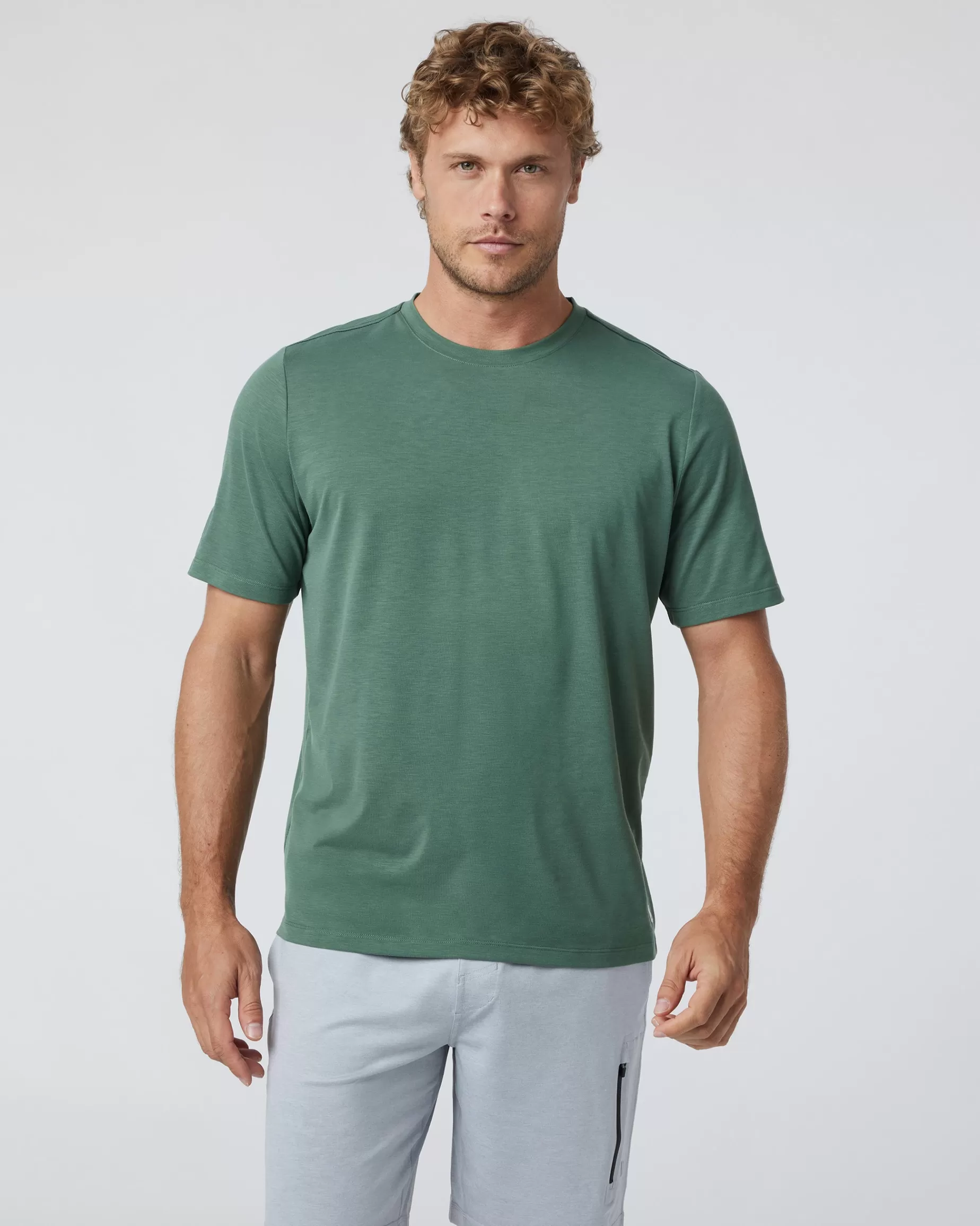 Vuori Current Tech Tee SeaPine Outlet