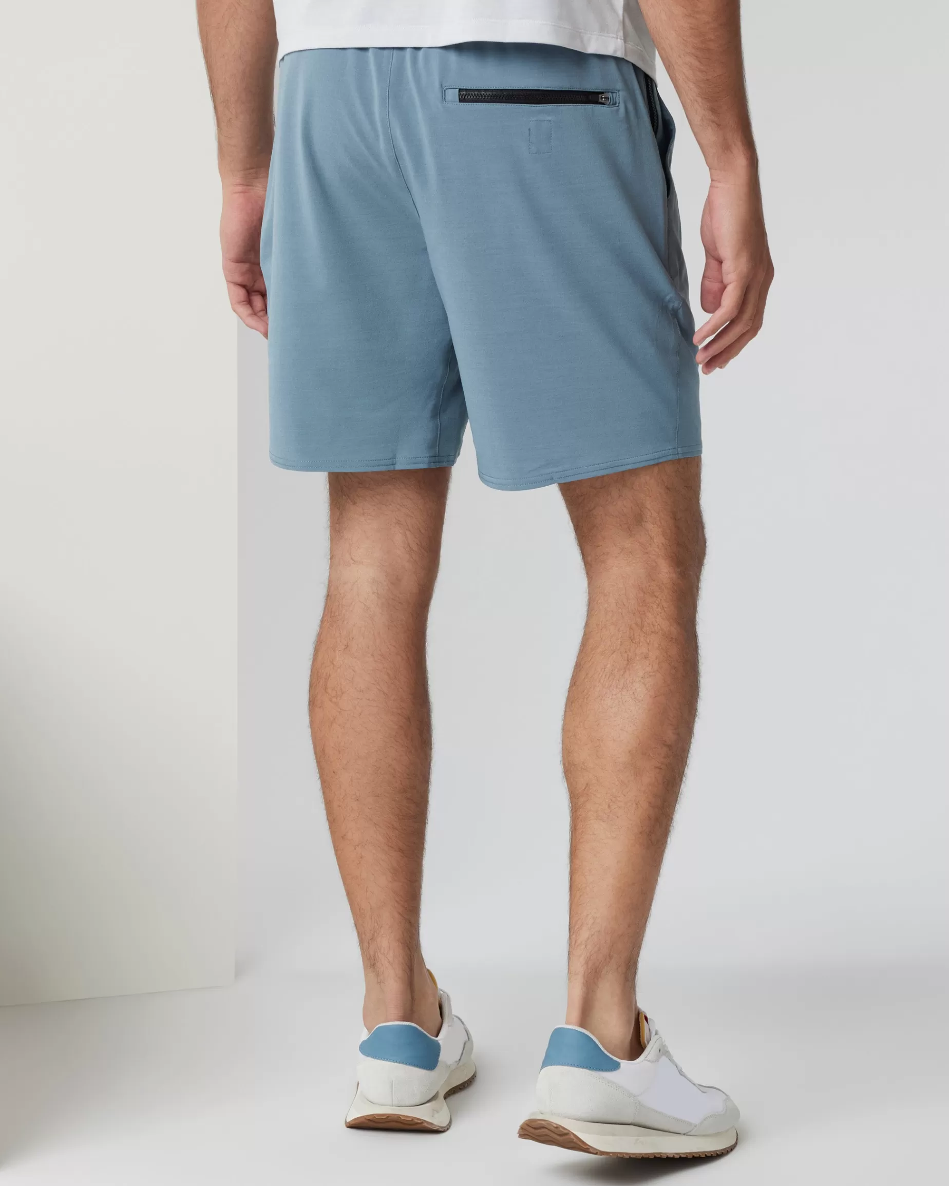 Vuori Elevate Kore Short SmokeBlue Fashion