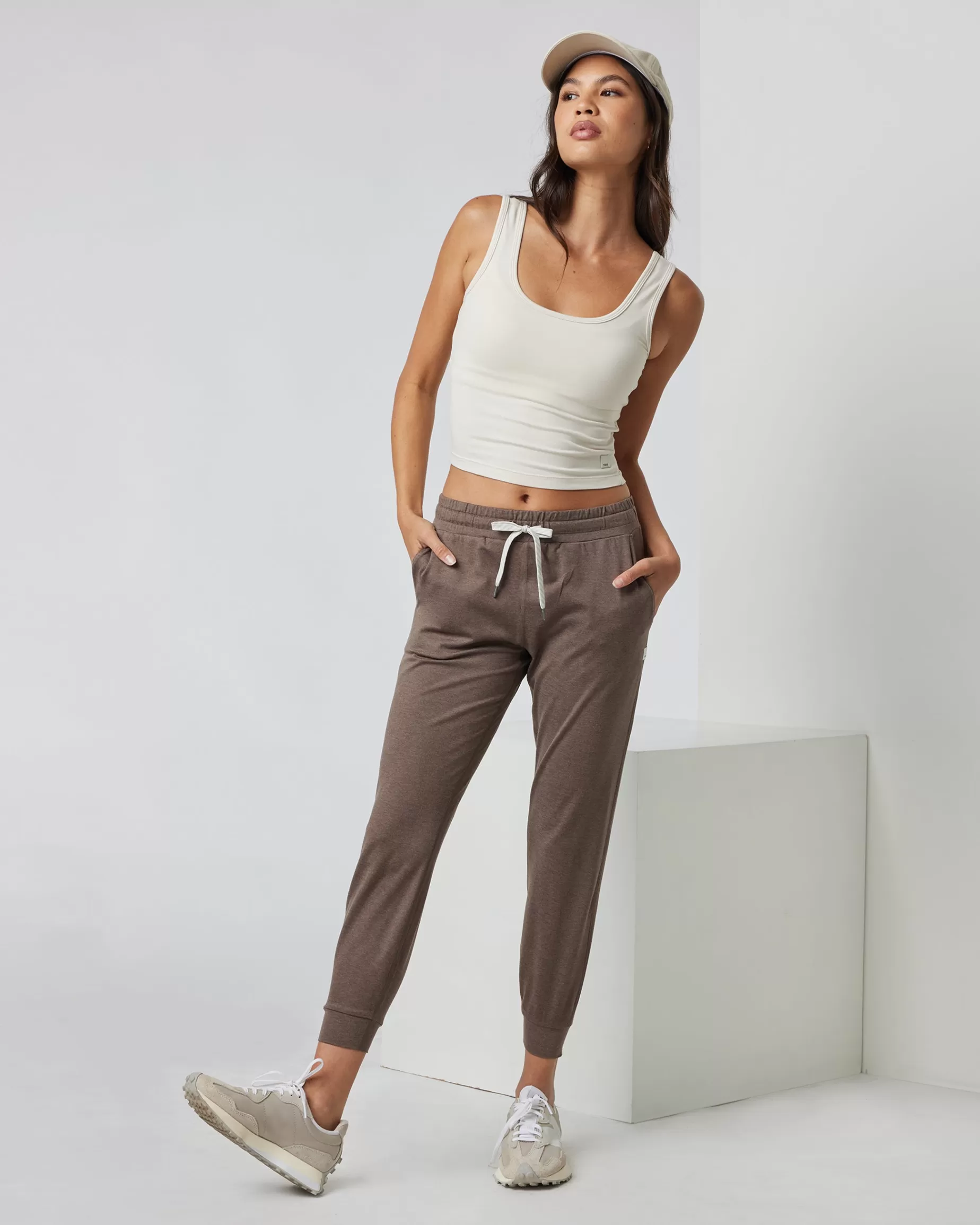Vuori Halo Essential Tank MilkweedHeather Outlet