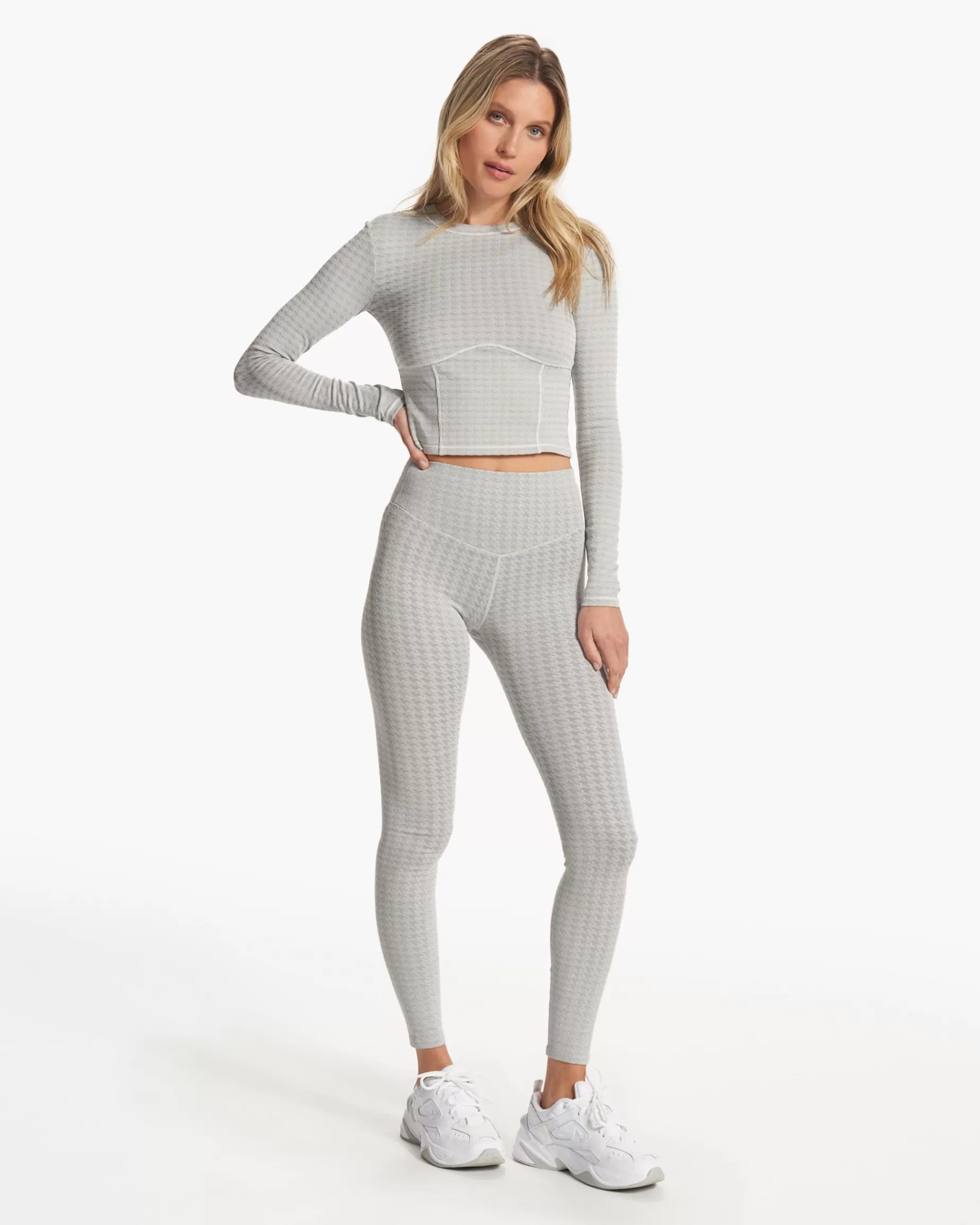 Vuori Long Sleeve Textured Chilled Out Top Houndstooth Hot