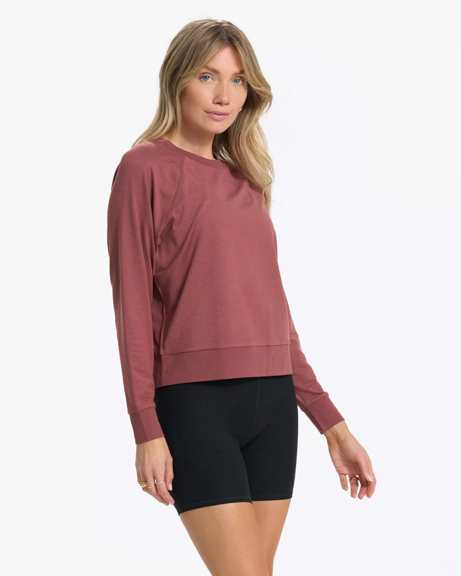 Vuori Long-Sleeve Halo Crew RosewoodHeather New