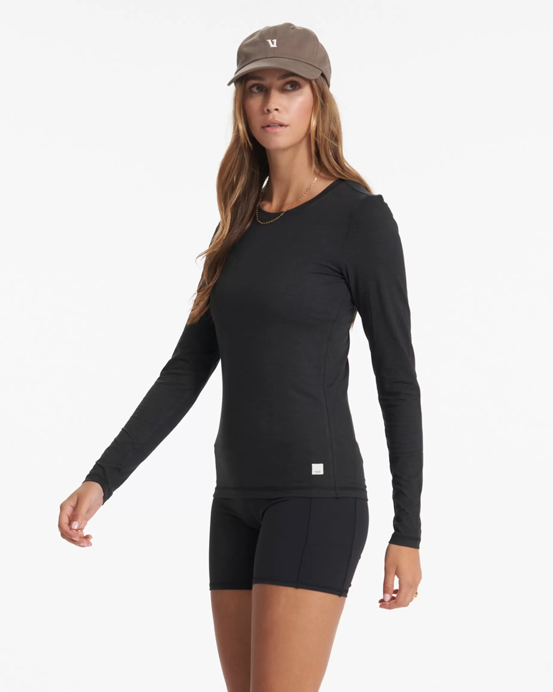 Vuori Long-Sleeve Lux Crew BlackHeather Sale