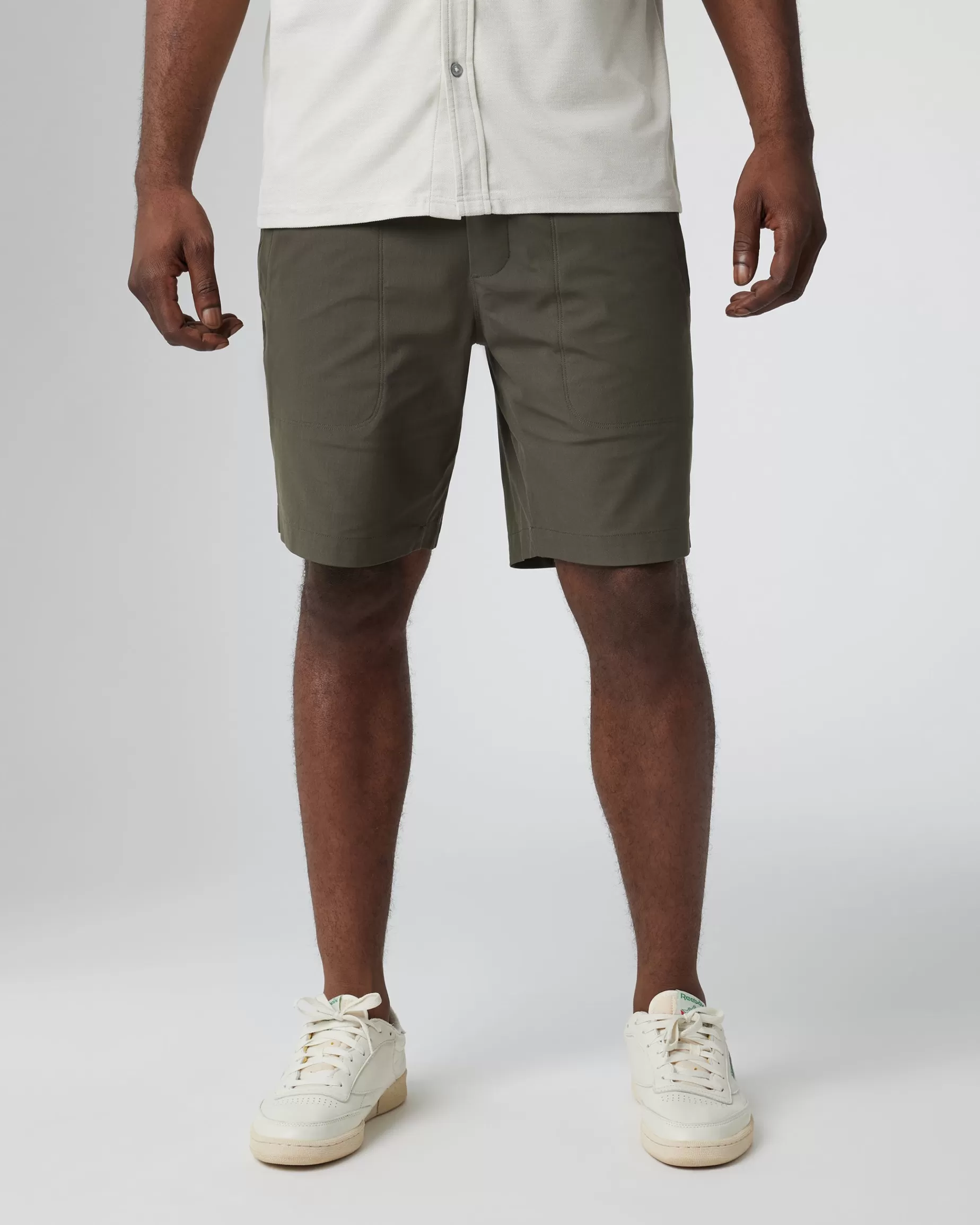 Vuori Meta Easy Short DarkOregano Fashion