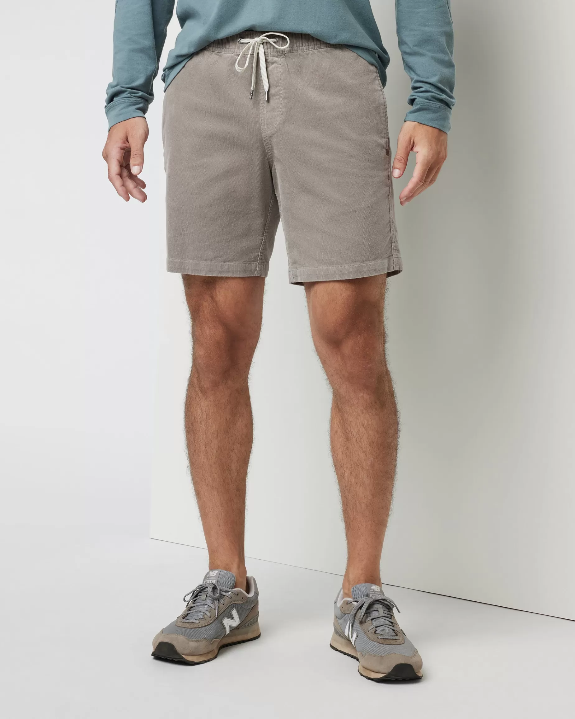 Vuori Optimist Short Walnut Cheap