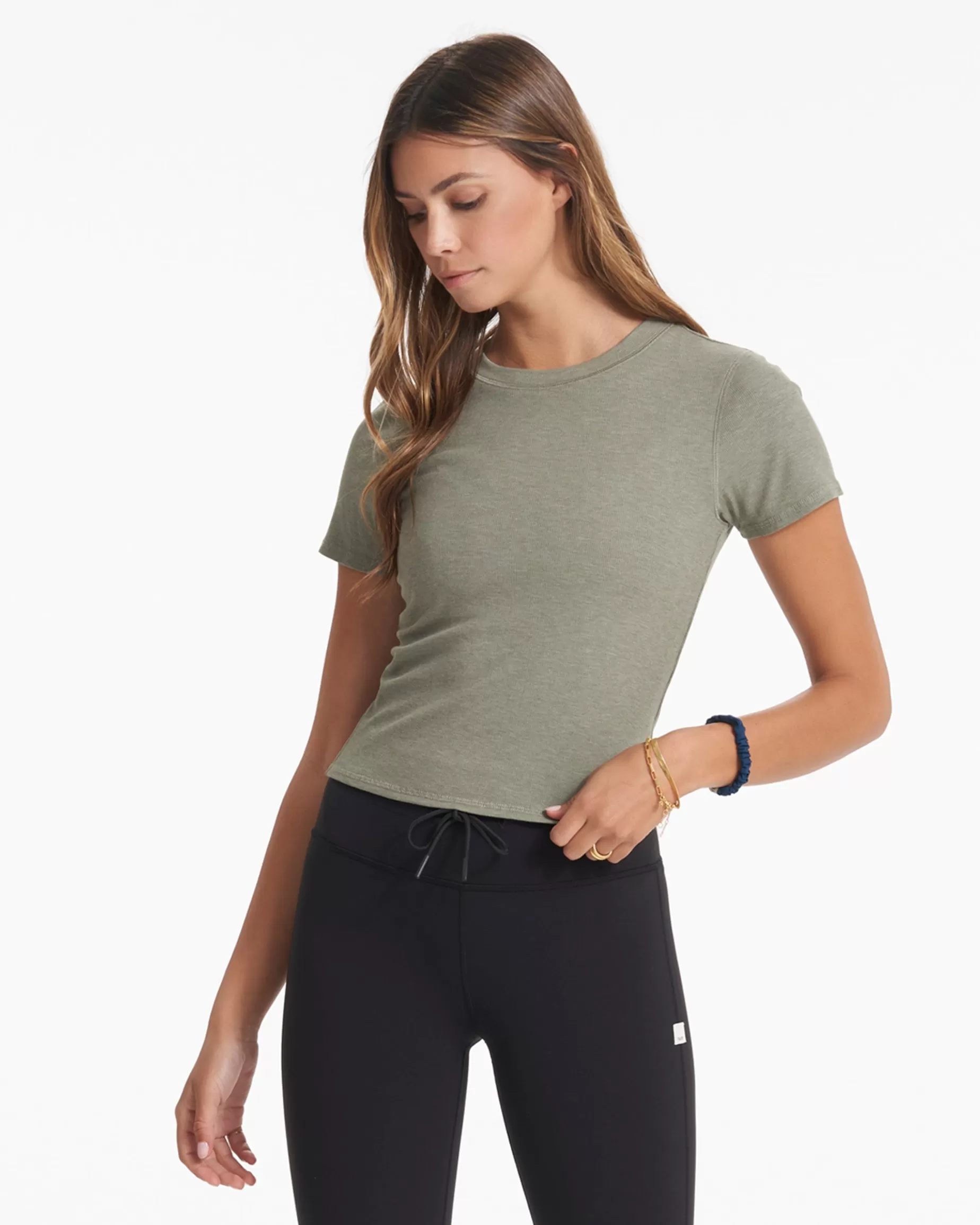 Vuori Pose Fitted Tee LaurelHeather Outlet