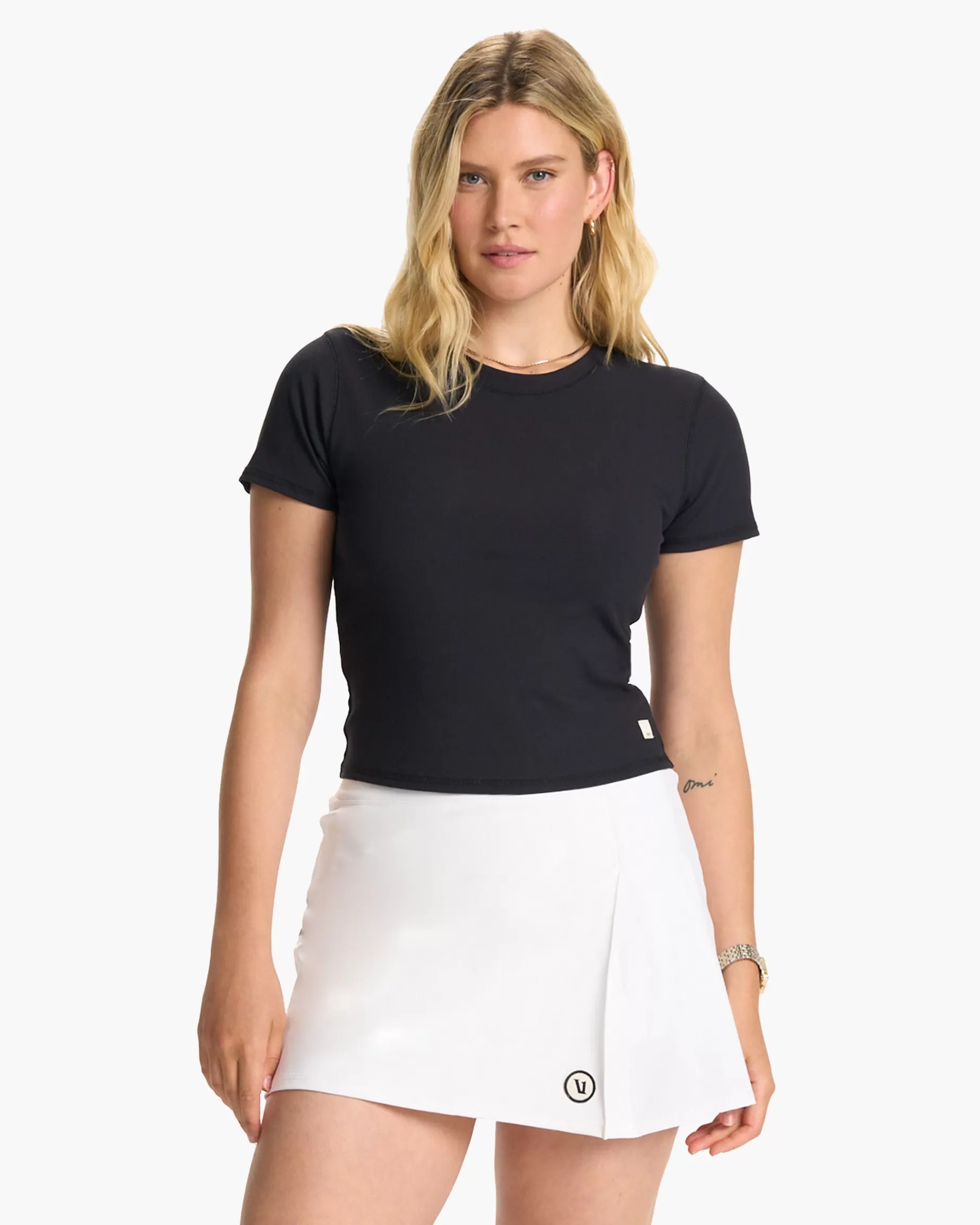 Vuori Pose Fitted Tee Black Discount