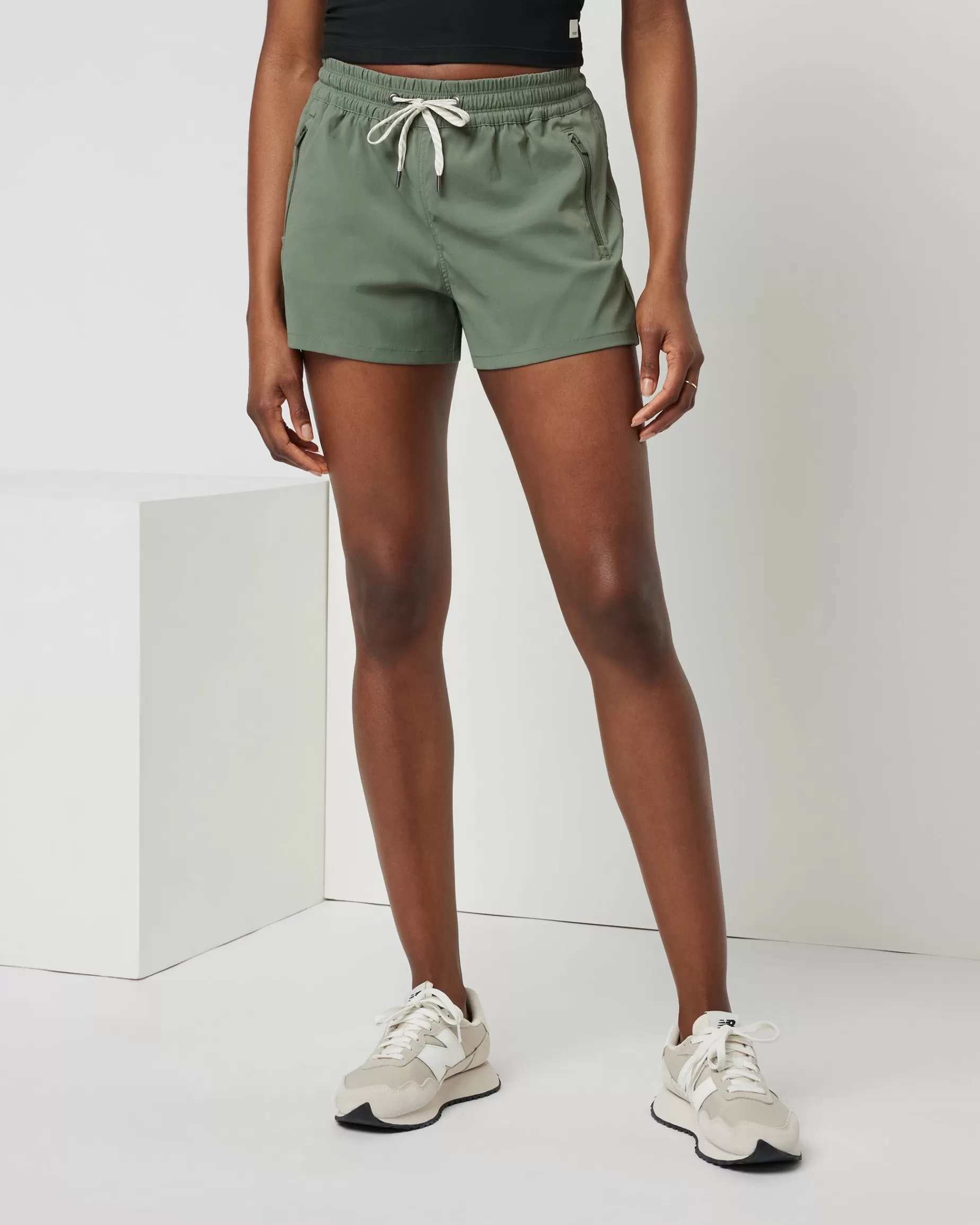 Vuori Scout Short Army Clearance