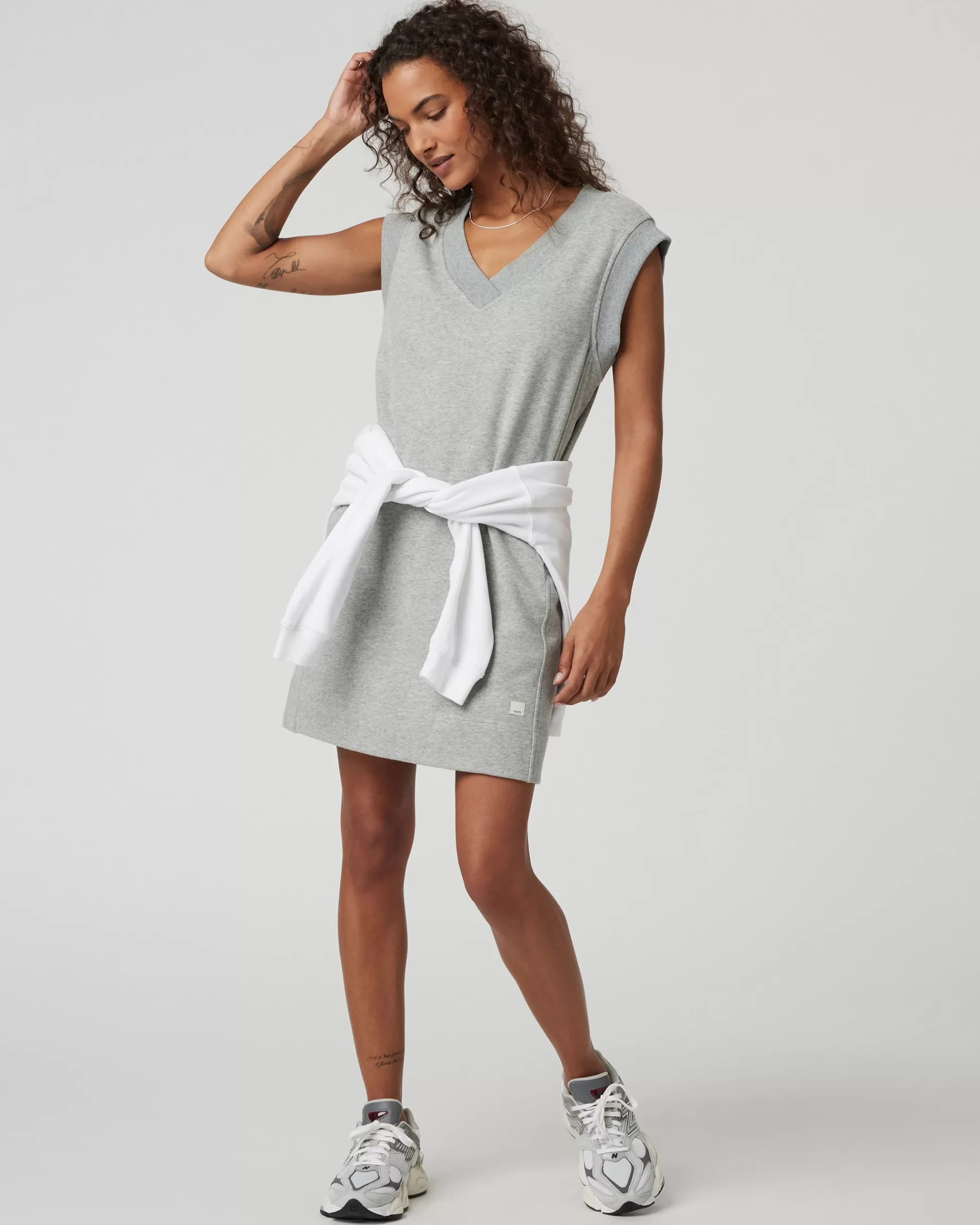 Vuori Sedona Vest Dress LightHeatherGrey Hot
