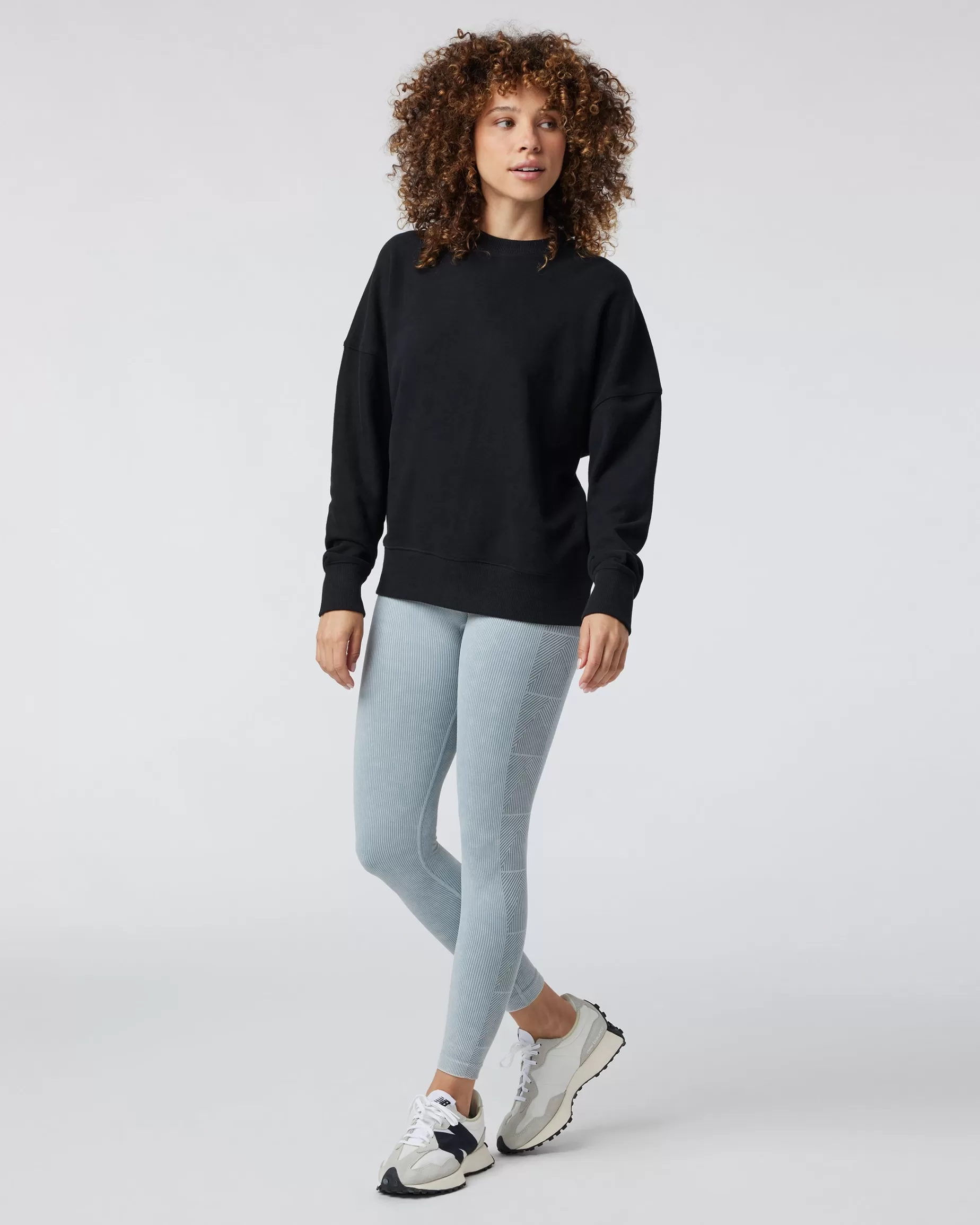 Vuori Sedona Weekender Crew Black Hot