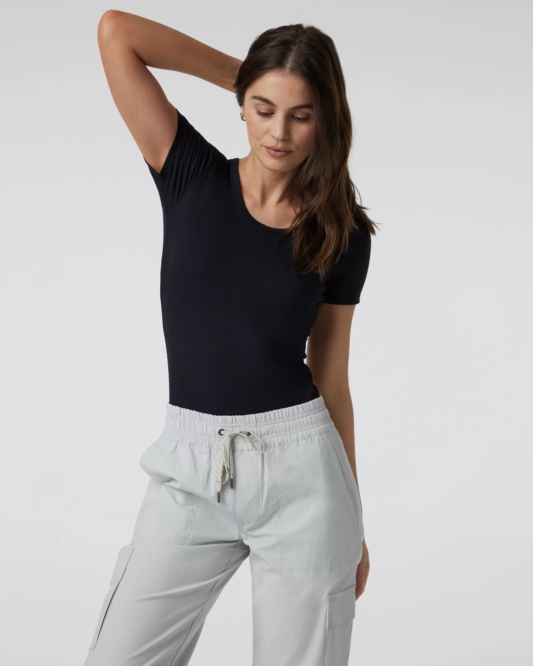 Vuori Short Sleeve Pose Bodysuit Black Discount