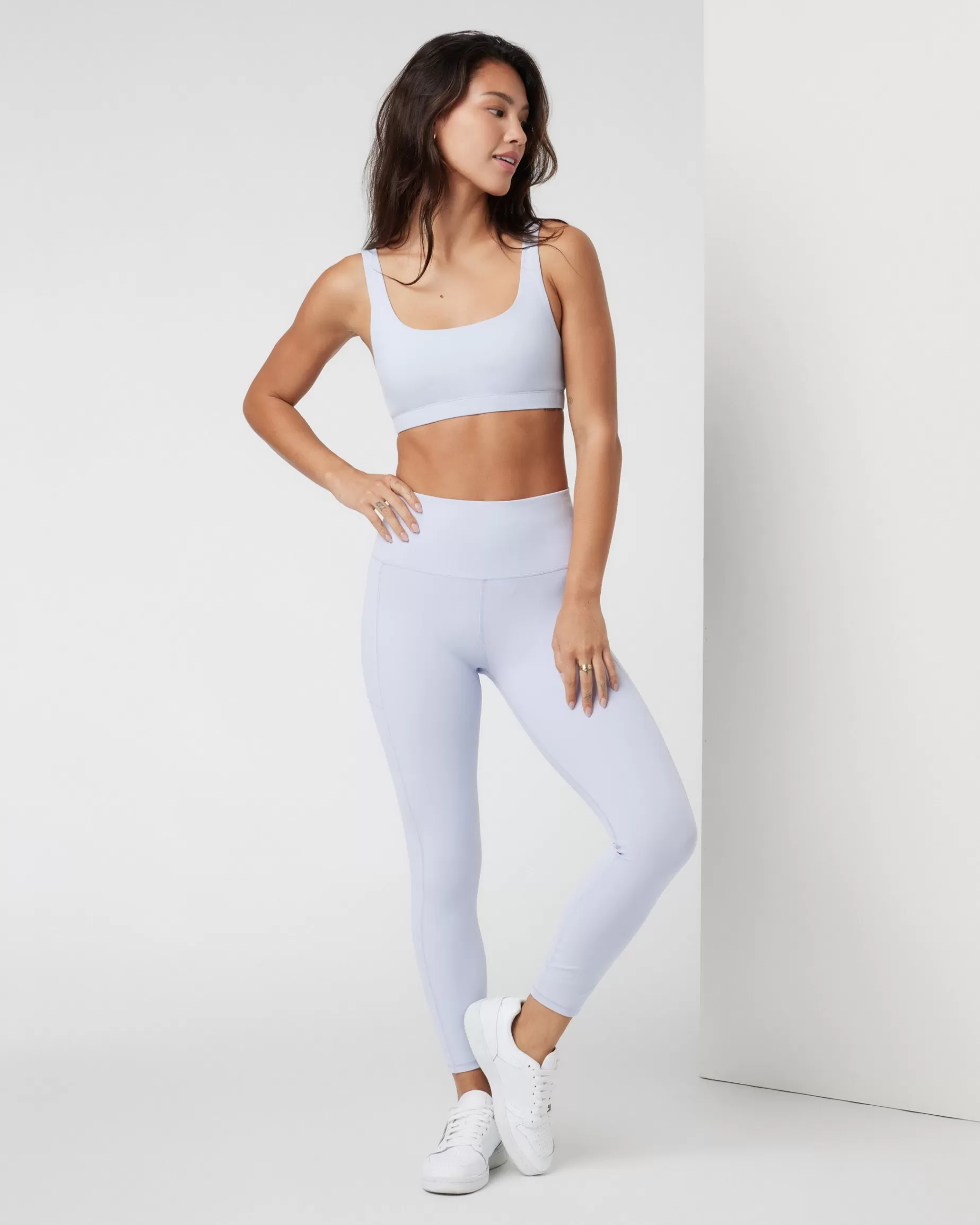 Vuori Studio Pocket Legging-Short Peri Best