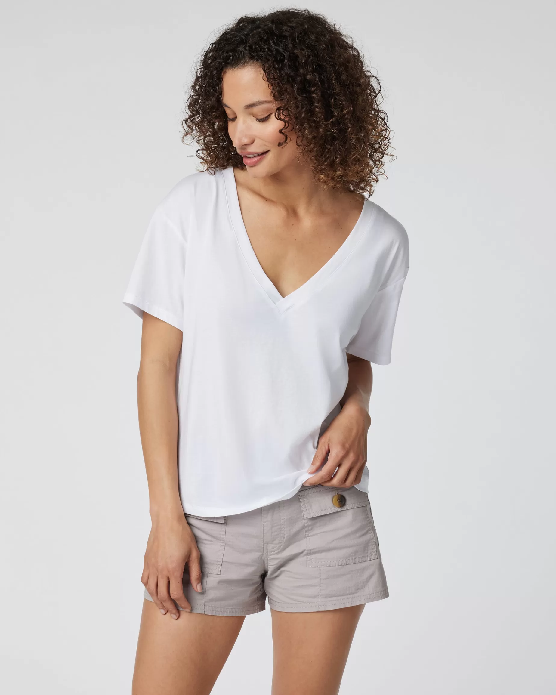 Vuori Sutton V-Neck White Outlet