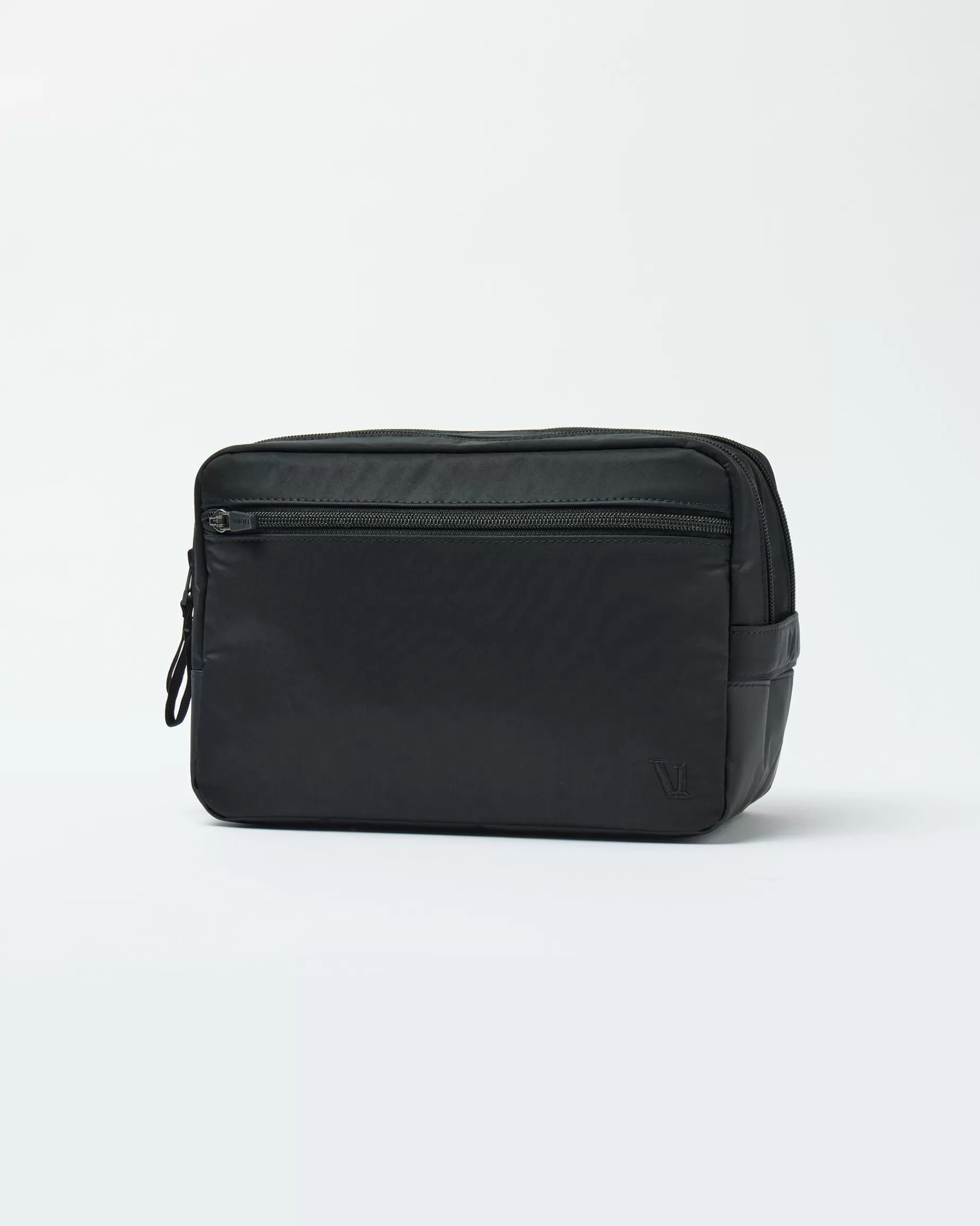 Vuori Travel Kit Black Store