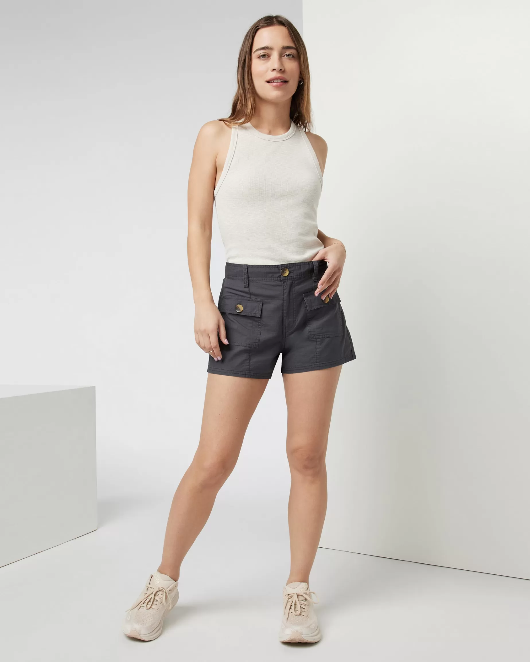 Vuori Vintage Ripstop Utility Short Charcoal Fashion