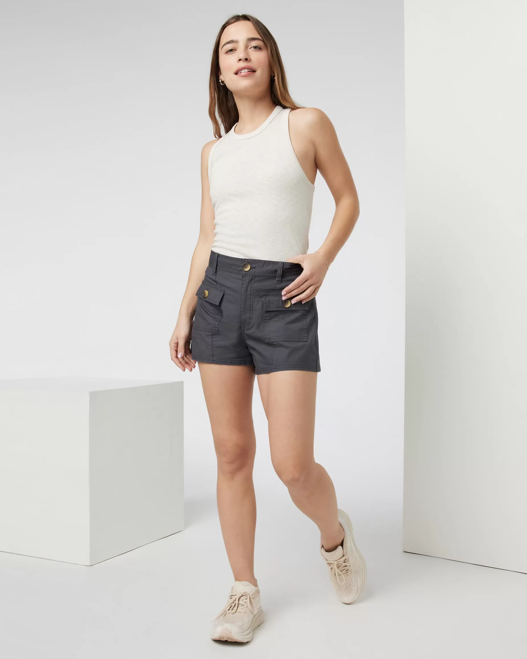 Vuori Vintage Ripstop Utility Short Charcoal Fashion