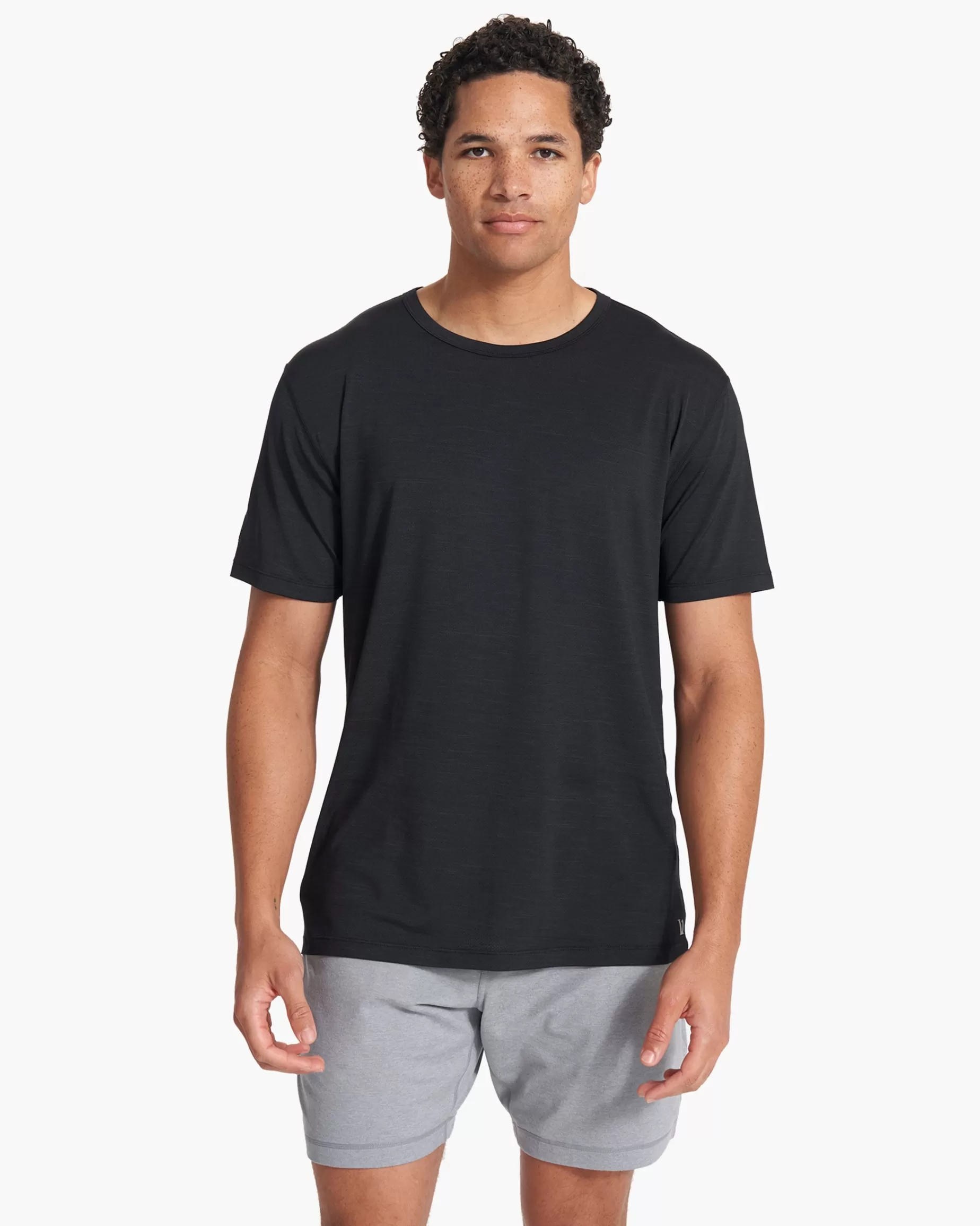 Vuori Zephyr Tee BlackHeather Flash Sale